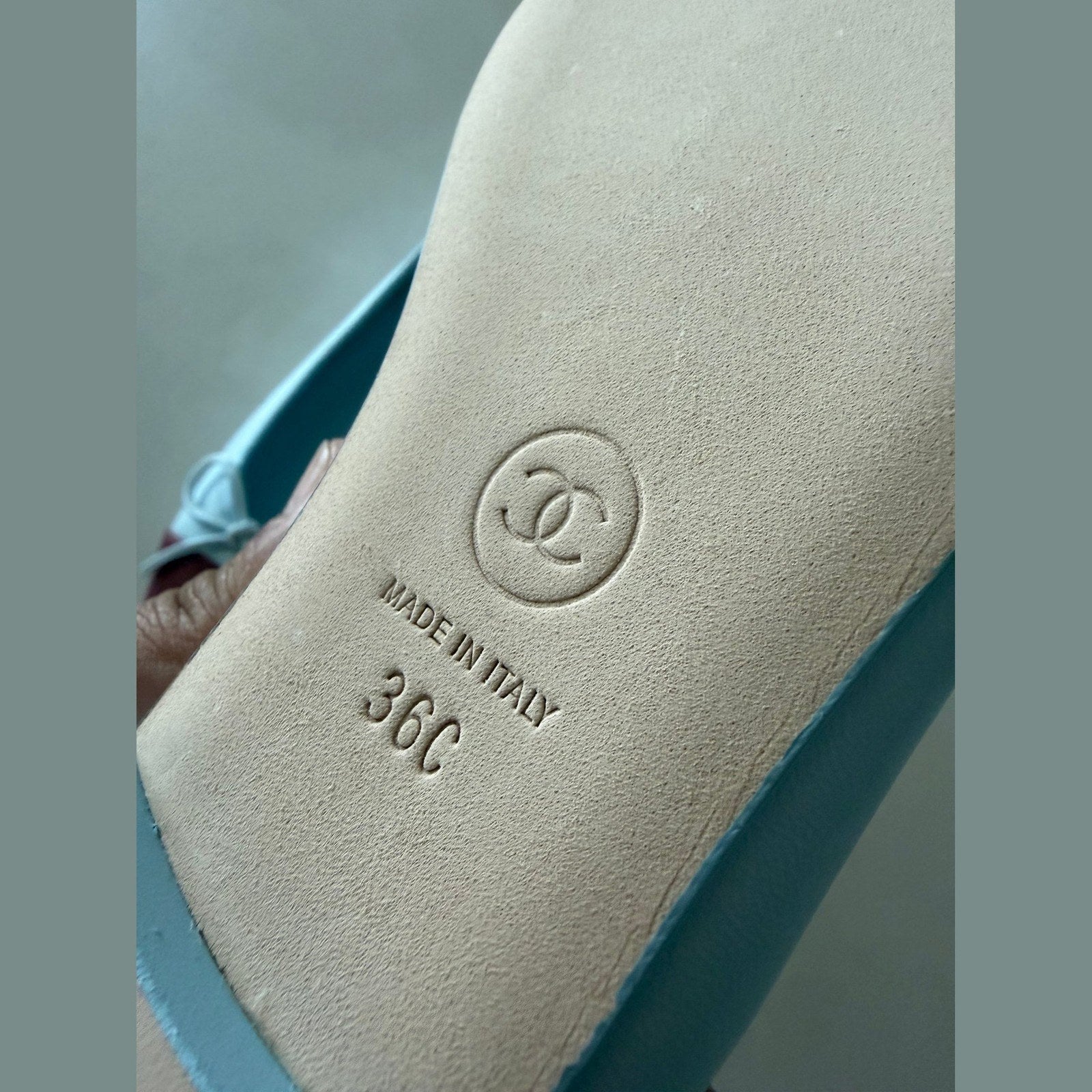 Image of Chanel flat במלאי
