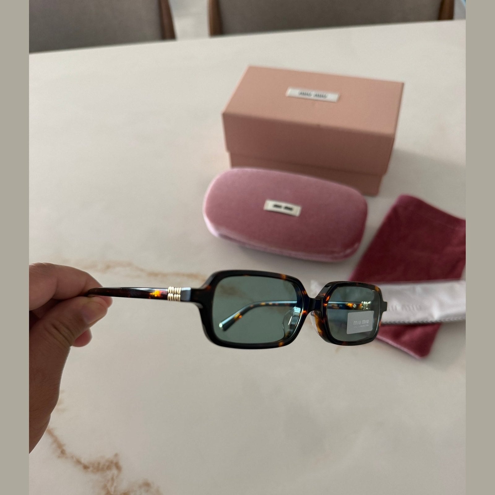מיו מיו מלבניות מסגרת