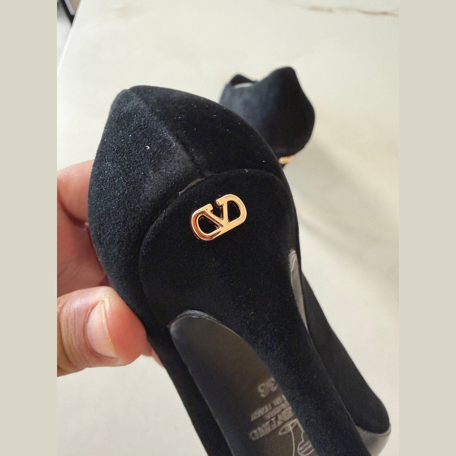 Image of VALENTINO heels במלאי