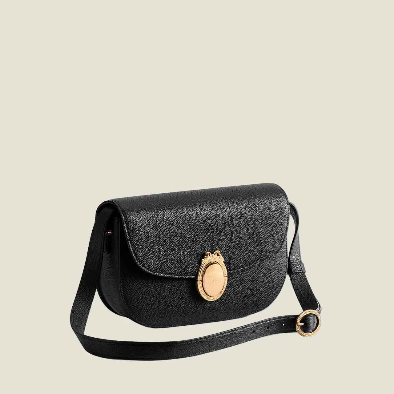 Image of DIOR bag במלאי