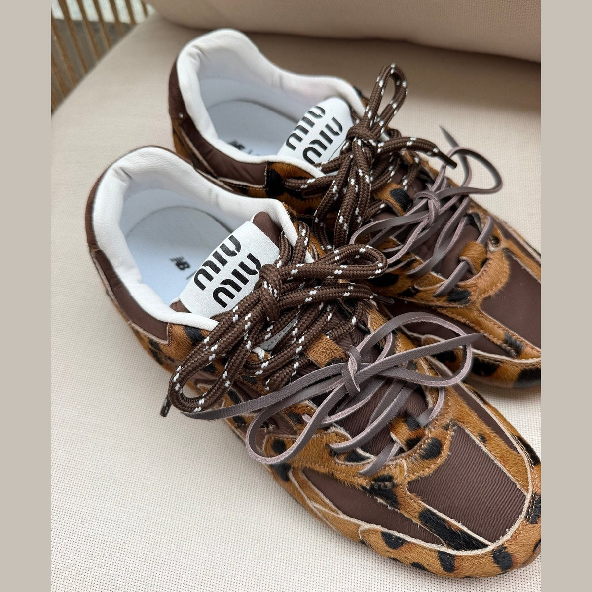 Miu Miu X New Balance במלאי