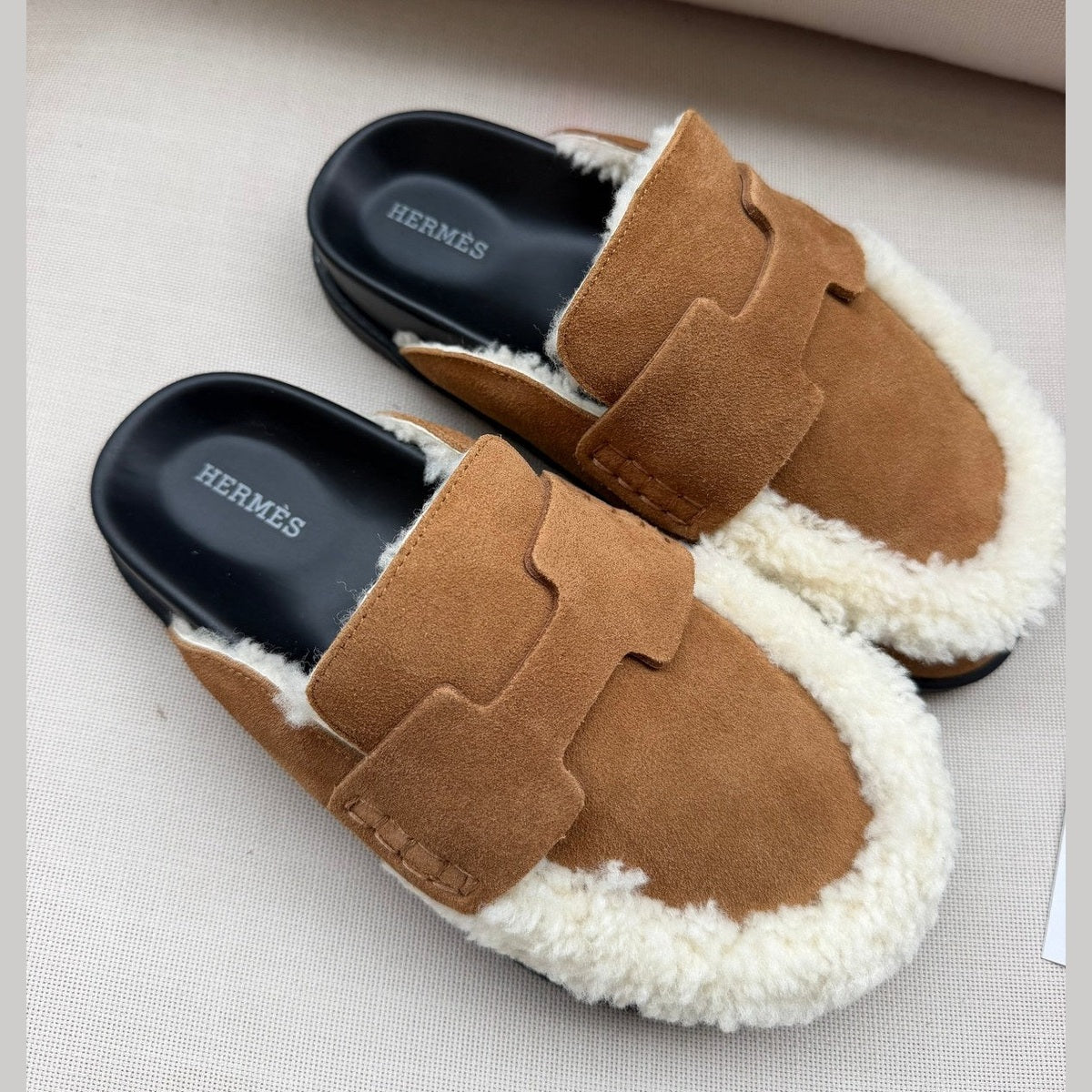 Hermès Go Mule מלאי
