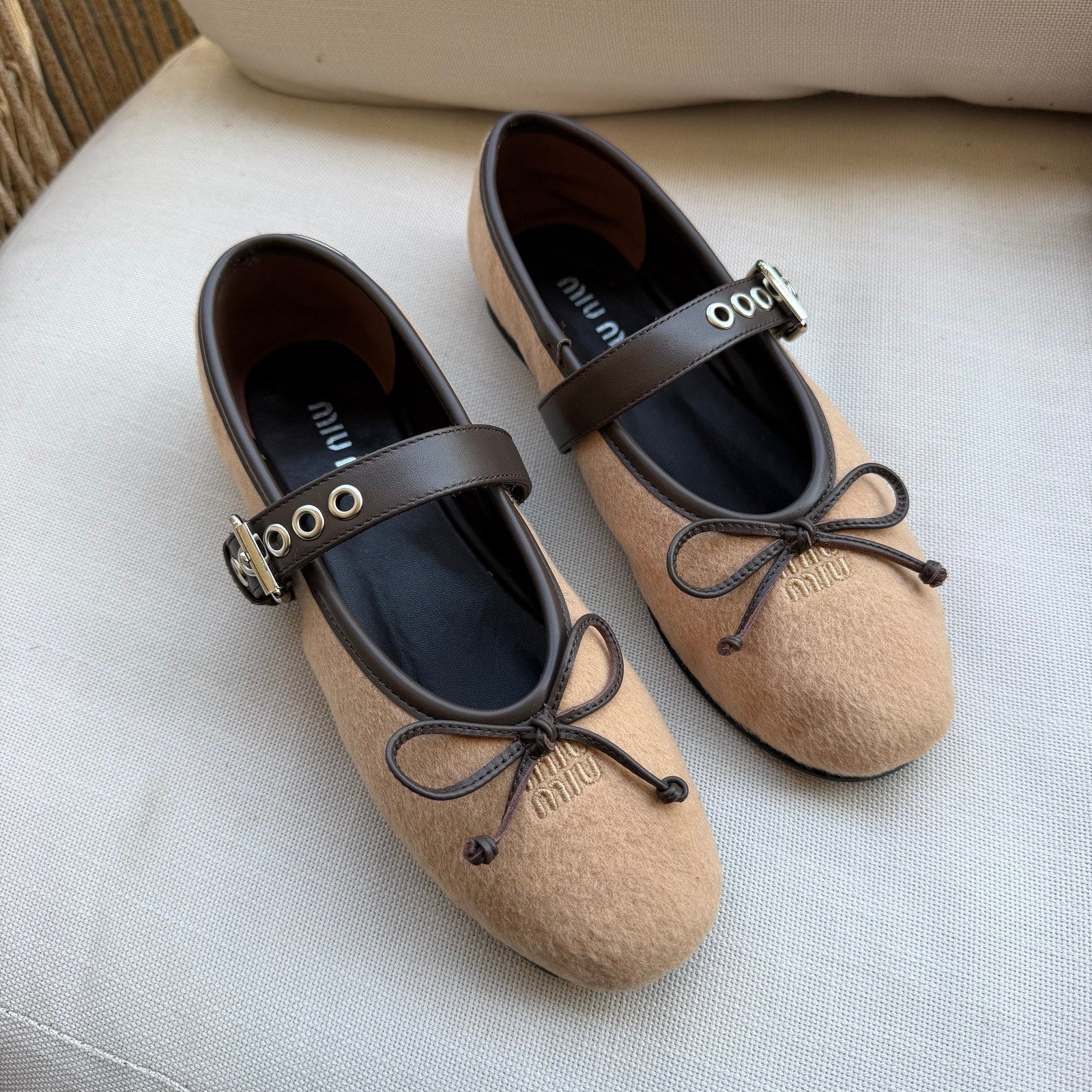 Image of Miu Miu Wool ballerinas במלאי