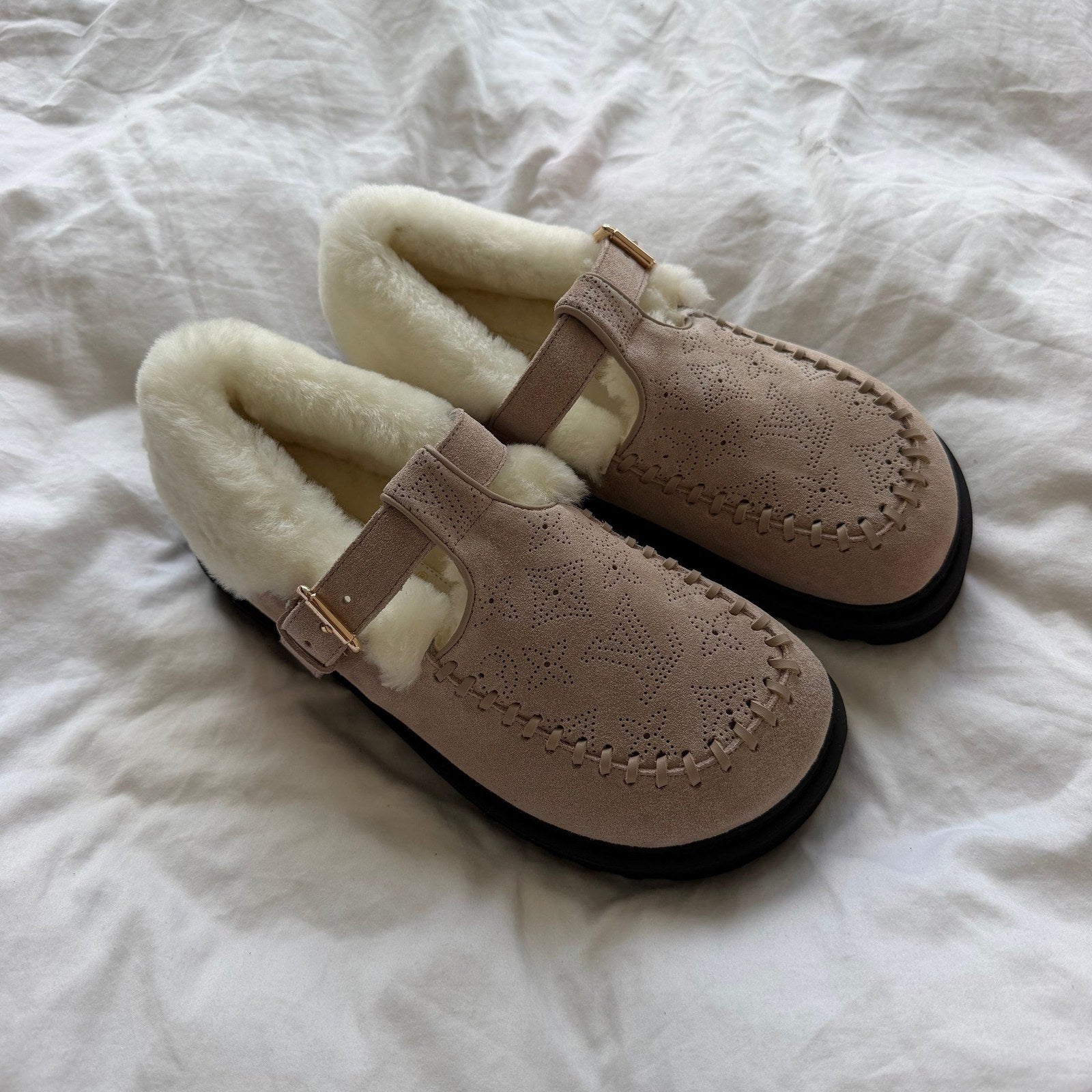 Image of LV Colorado Comfort Mary Jane במלאי
