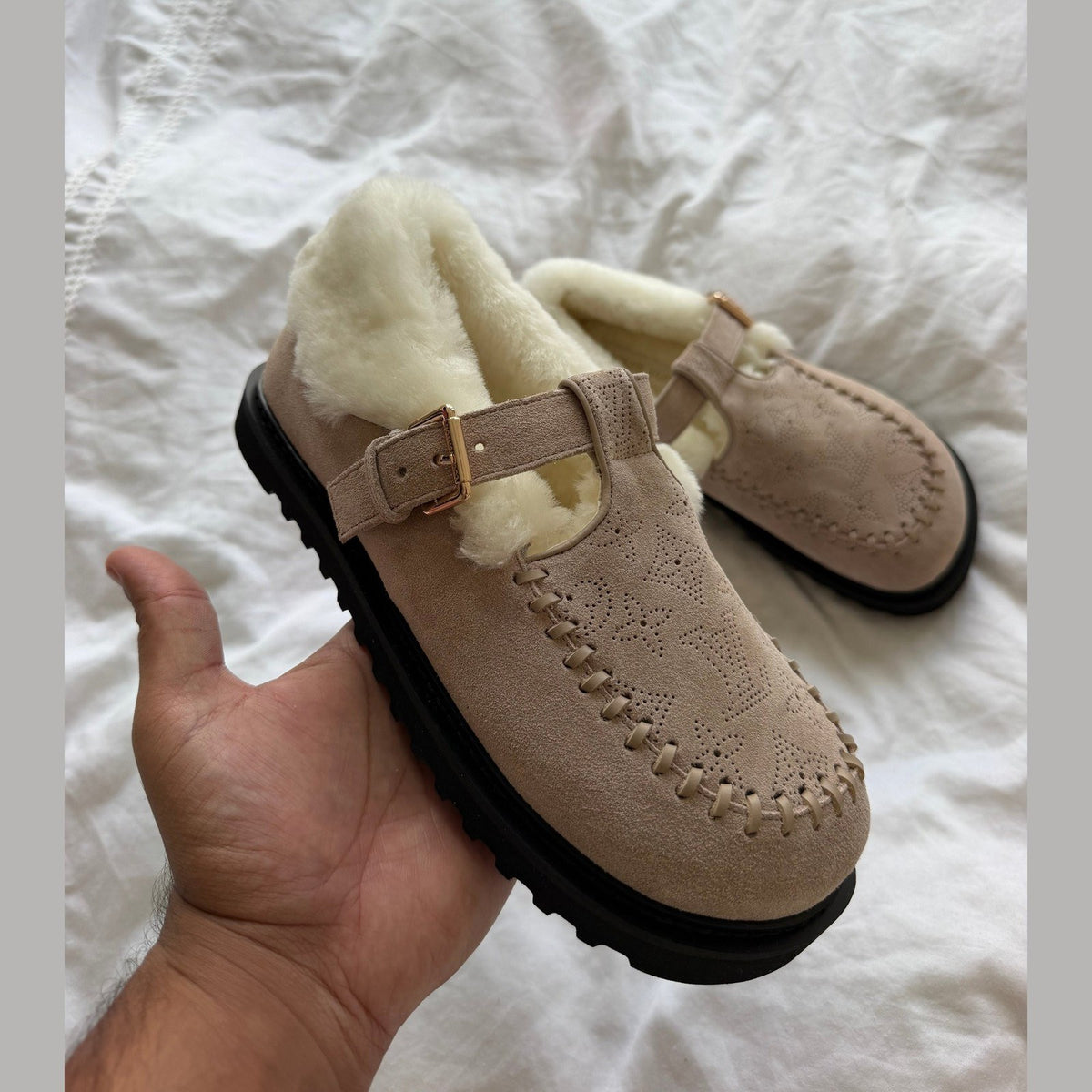 LV Colorado Comfort Mary Jane במלאי