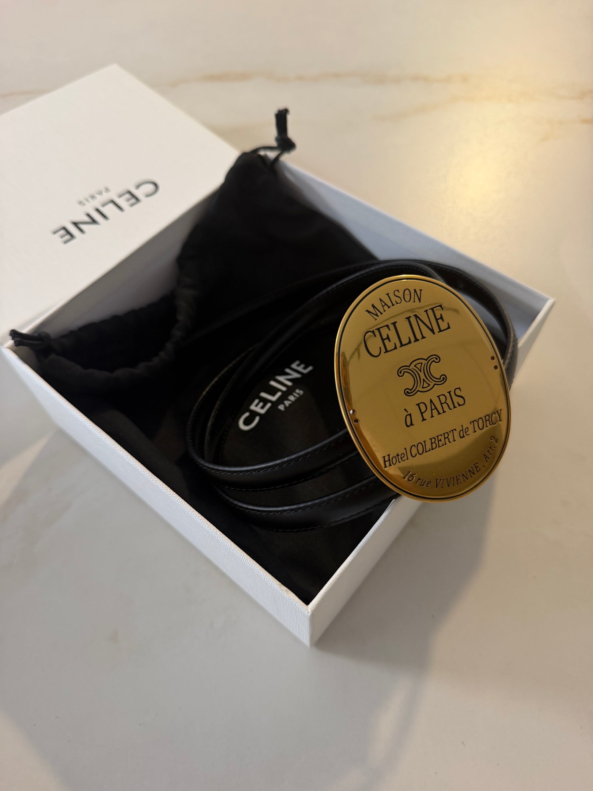 חגורת עור Celine במלאי