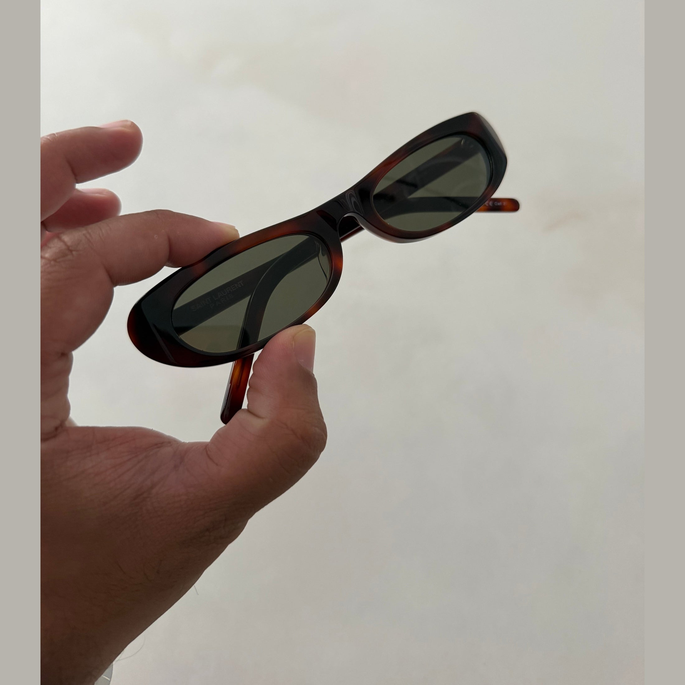 Image of Saint Laurent - משקפי שמש במלאי