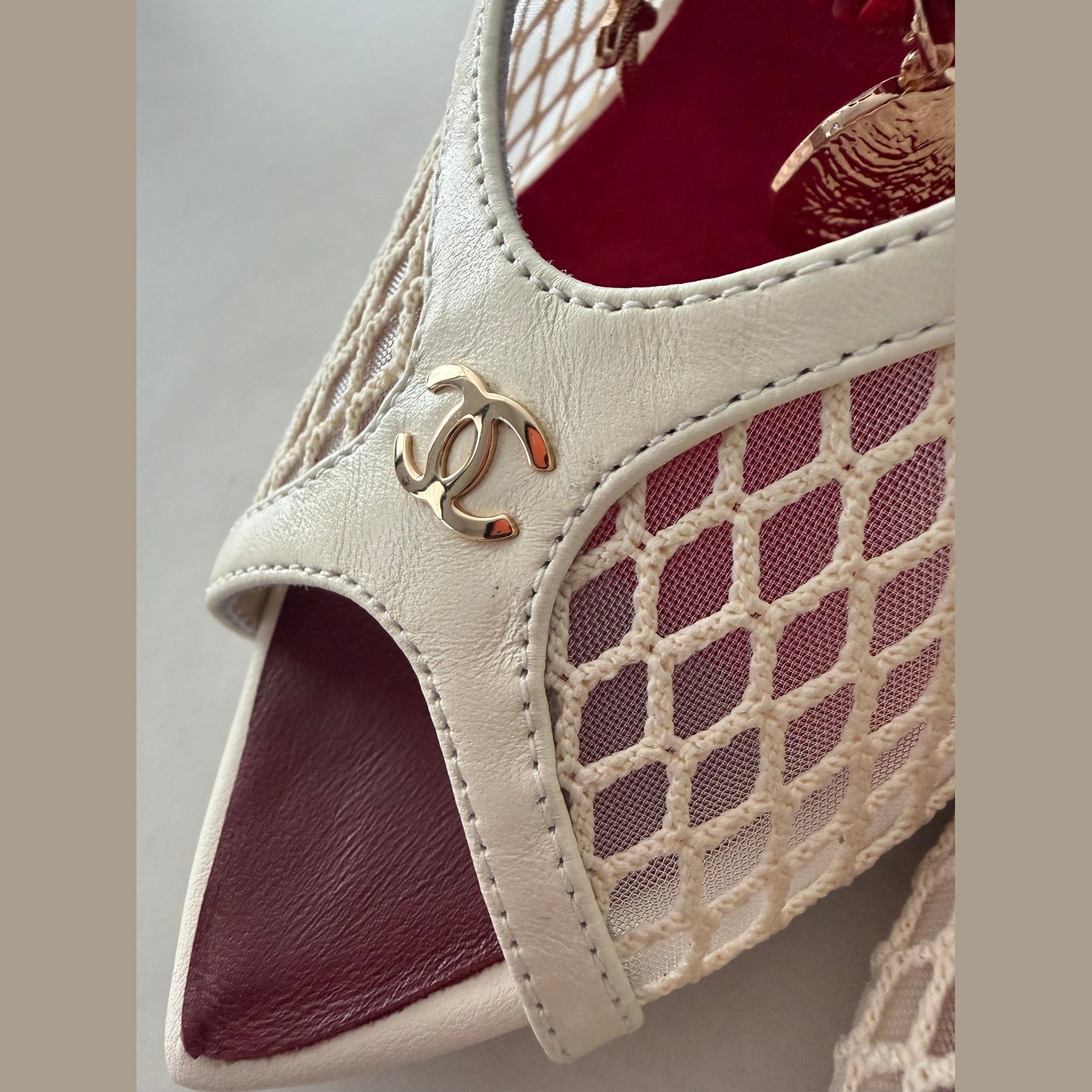 Image of CHANEL heels במלאי