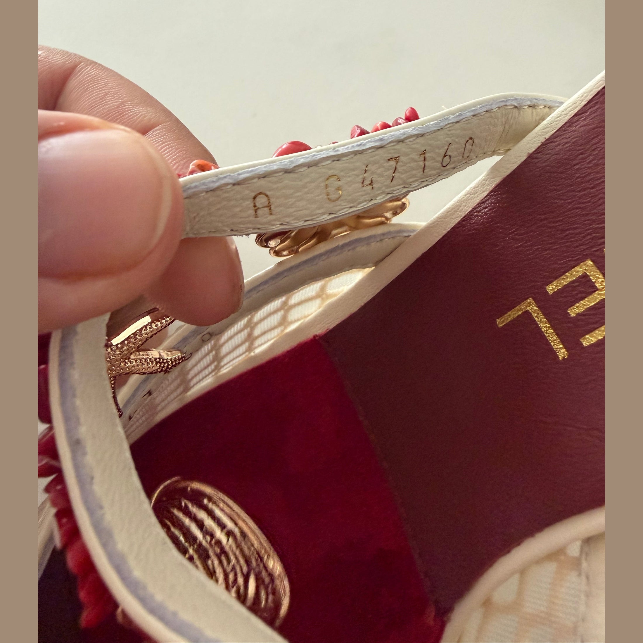Image of CHANEL heels במלאי