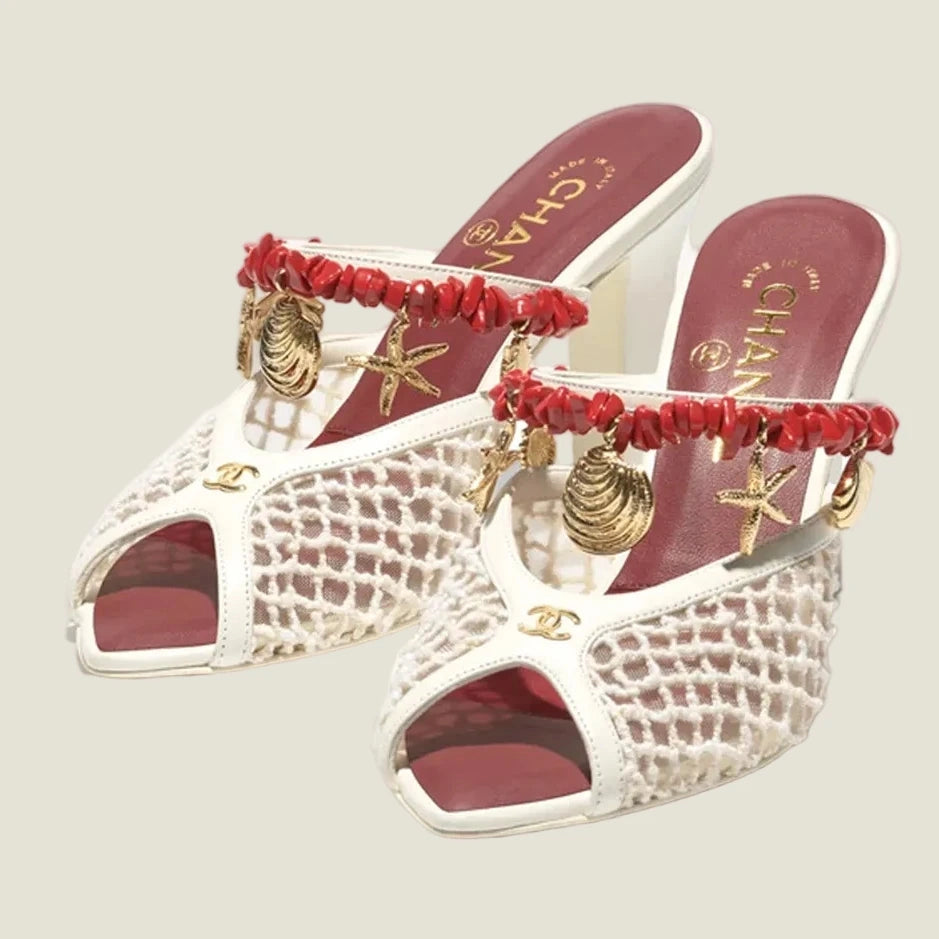 Image of CHANEL heels במלאי