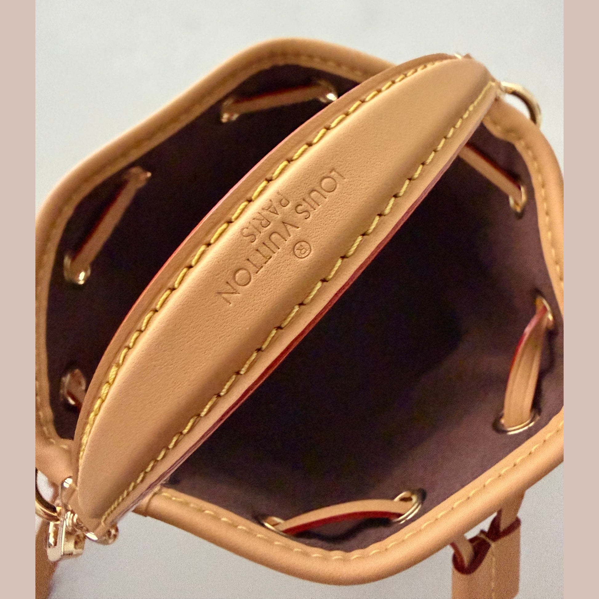 LV nano bag במלאי
