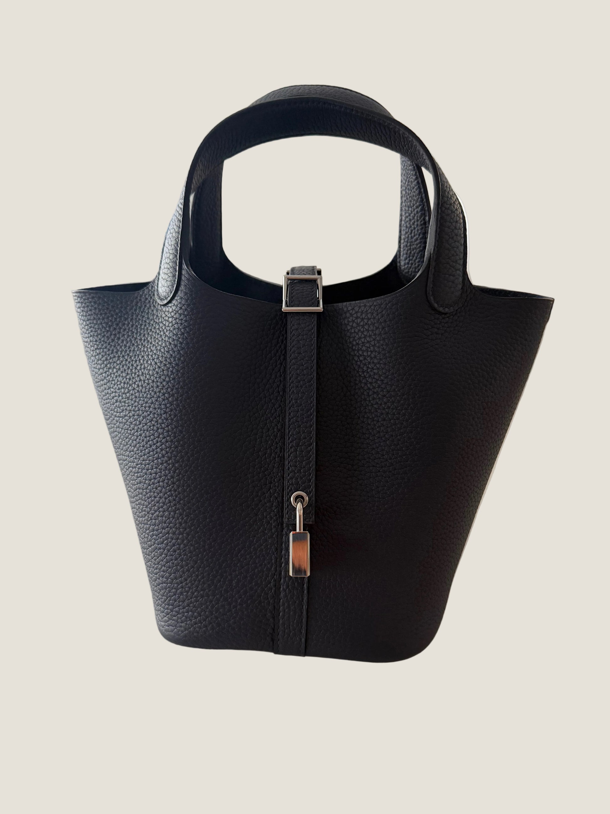Hermès Picotin 18 במלאי כחול כהה