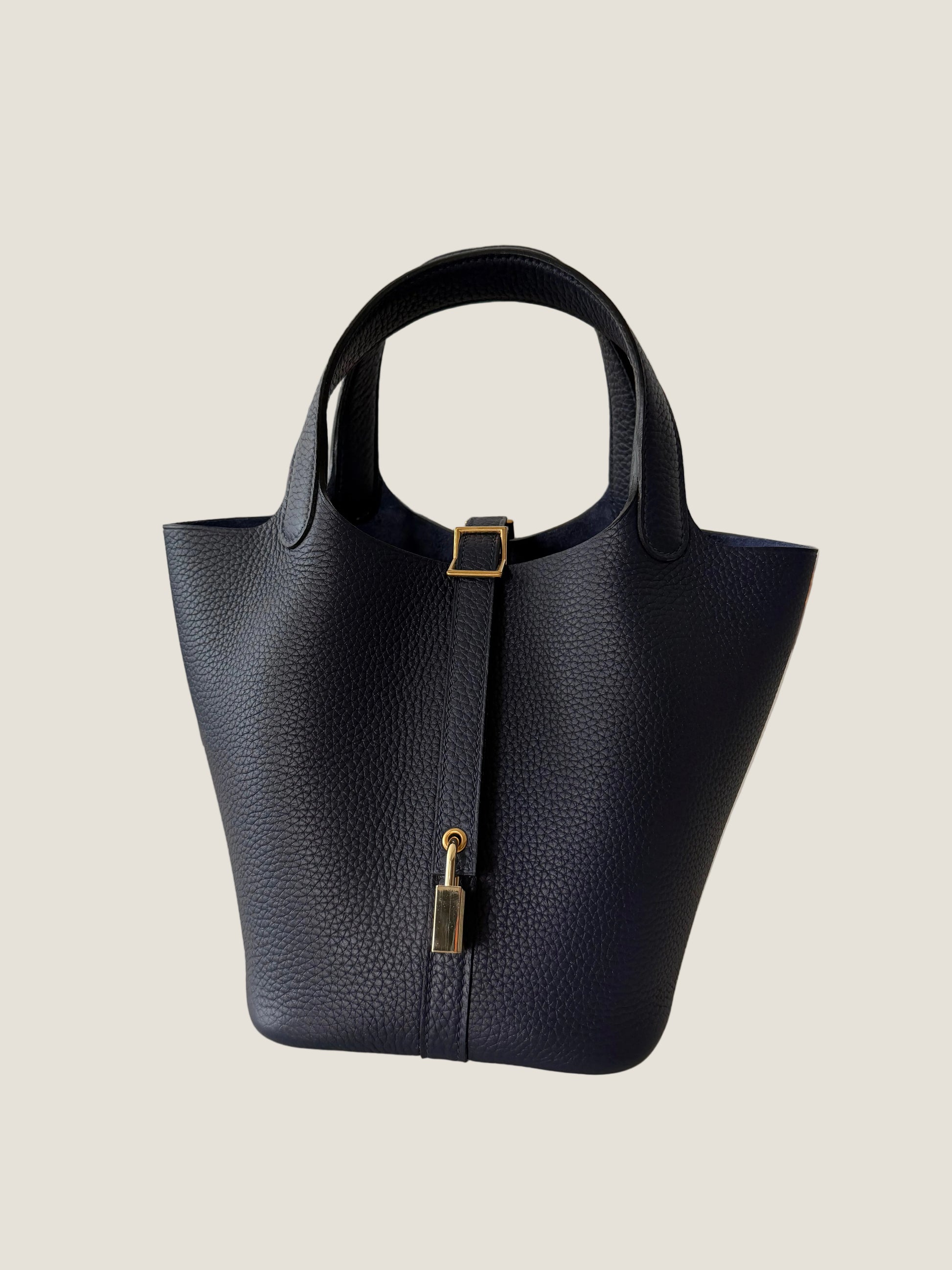 Hermès Picotin 18 במלאי כחול כהה