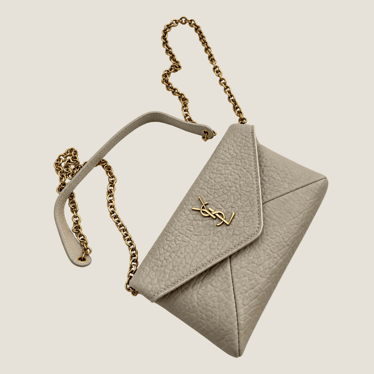Saint Laurent CASSANDRE במלאי