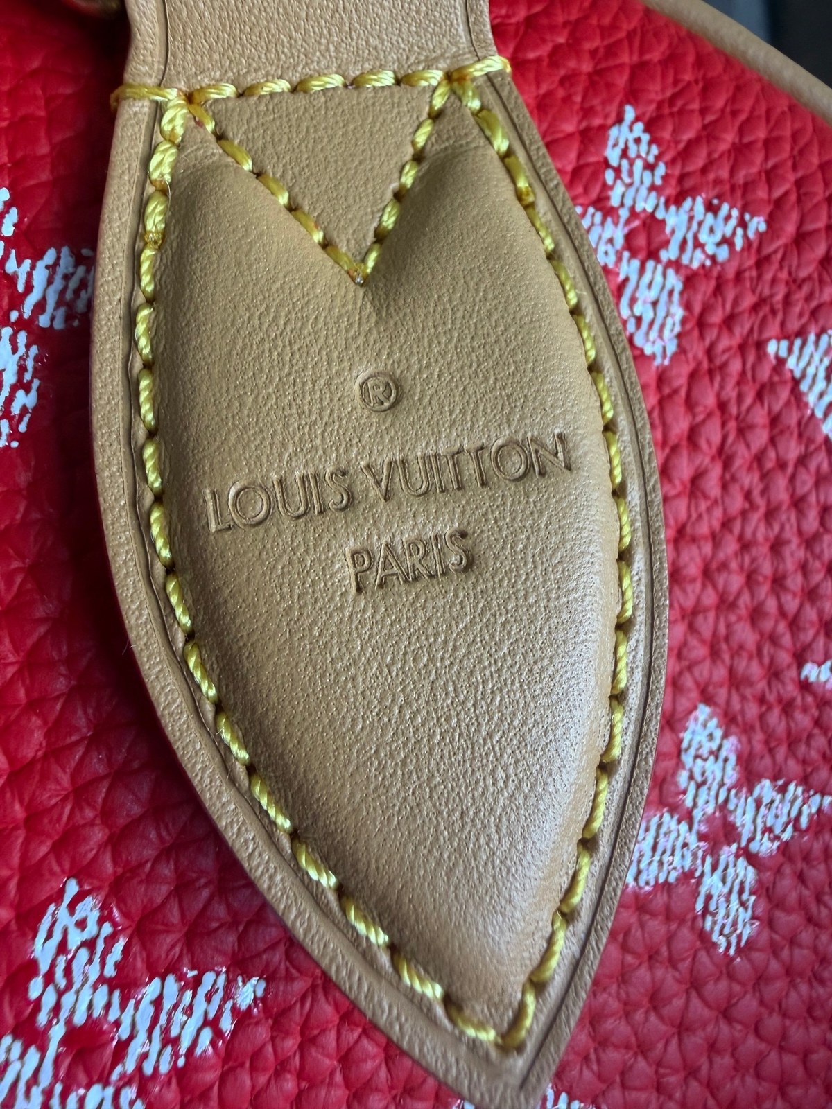 LV speedy P9 25 במלאי