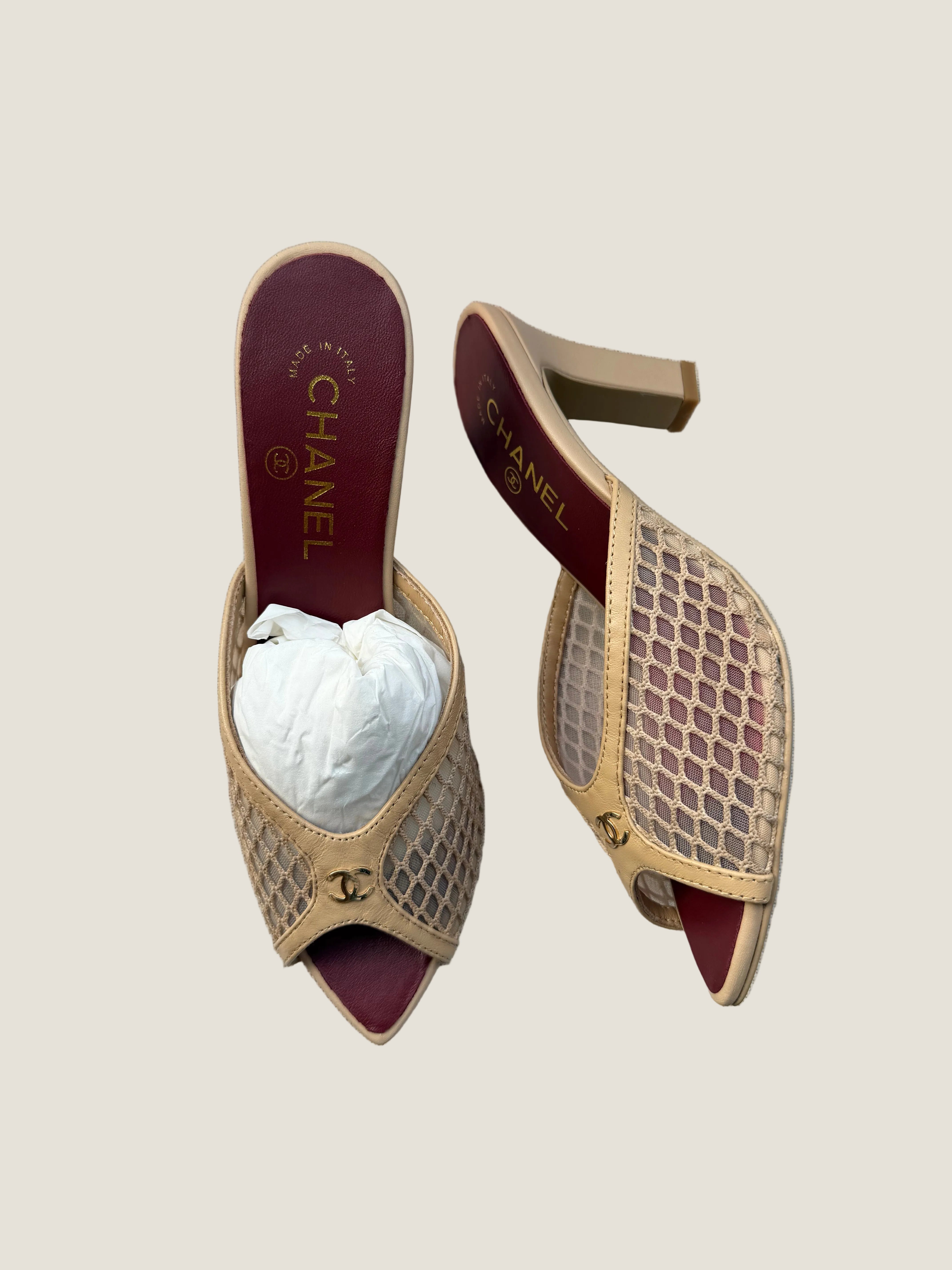Image of Chanel mules במלאי